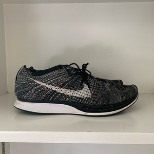 Nike Flyknit Racer “Oreo” Size 11 No Box